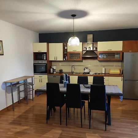 Apartment Cengo Kaštela Eksteriør billede
