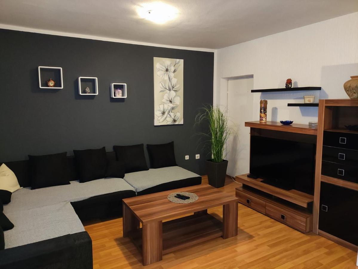 Apartment Cengo Kaštela Eksteriør billede